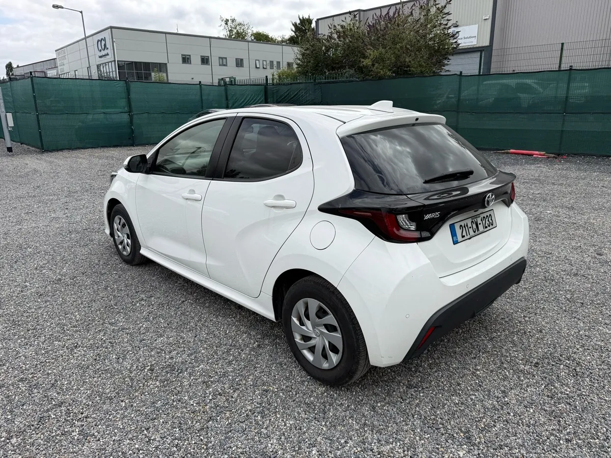 Toyota Yaris 2021 1.0 Petrol/Automatic - Image 3