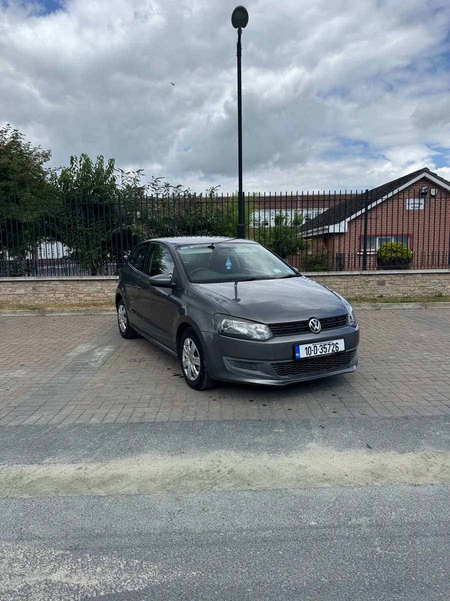 Volkswagen polo 2010 1.2 - Image 1