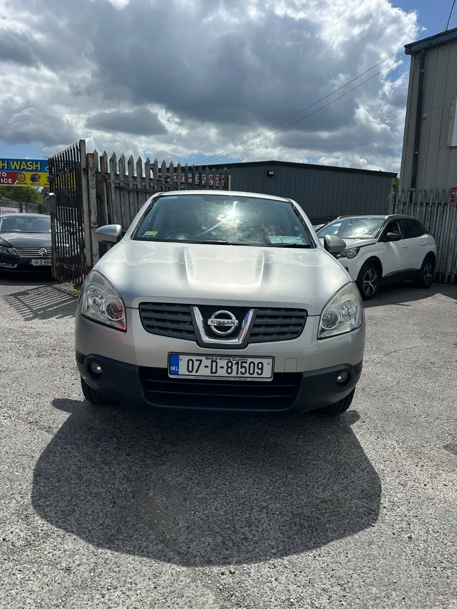 Nissan Qashqai 1.6 Petrol NCT TAX LOW KMS - Image 2