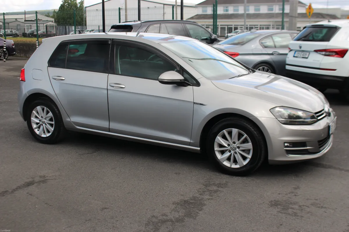 Volkswagen Golf 2015 1.2 Auto lounge - Image 4