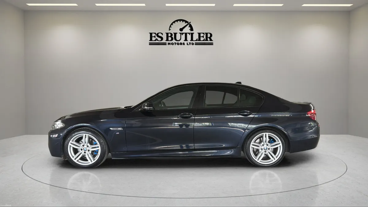 2015 BMW 520d F10 AUTO M SPORT / HARMAN KARDON - Image 2
