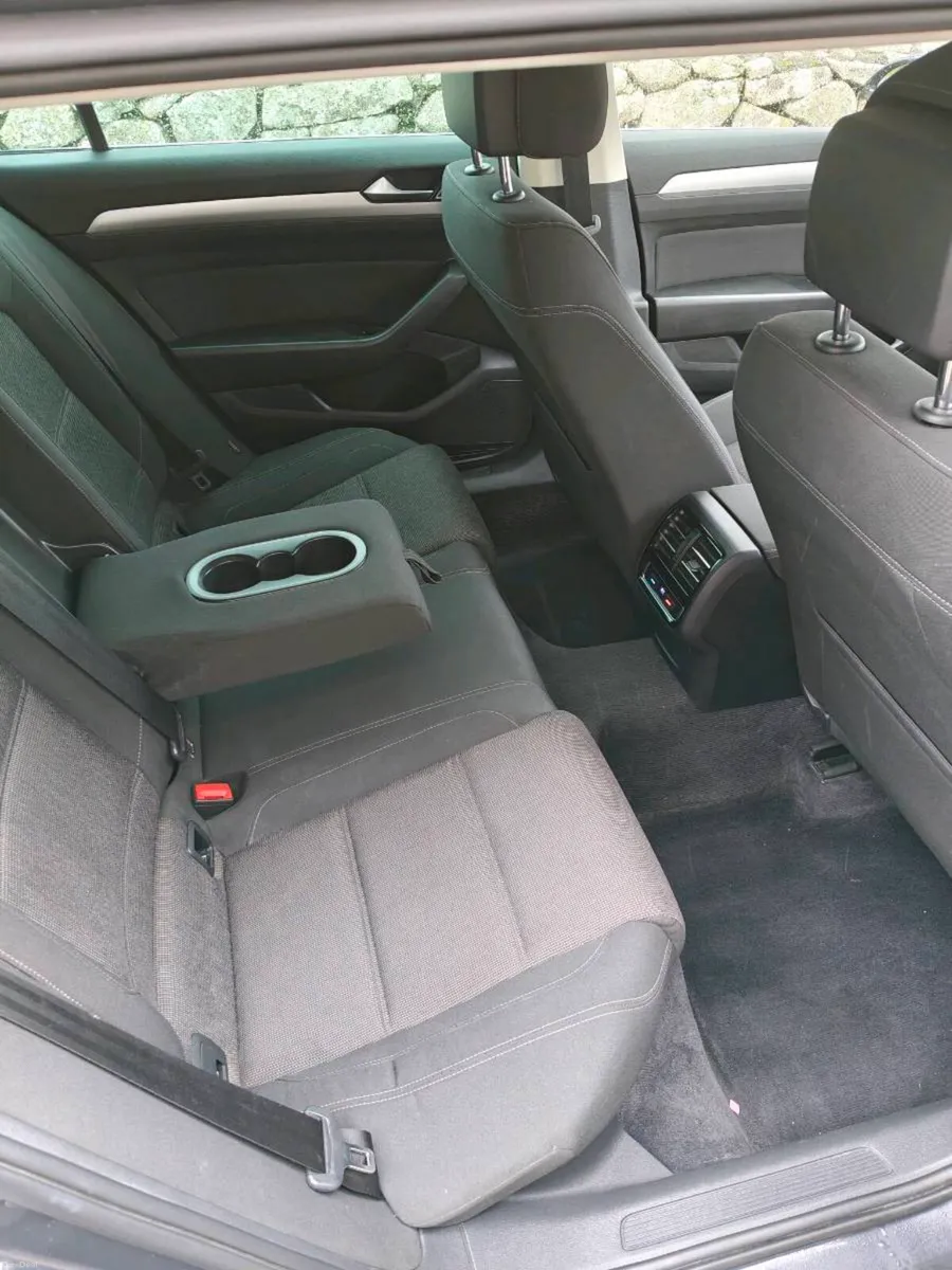 VW passat - Image 5