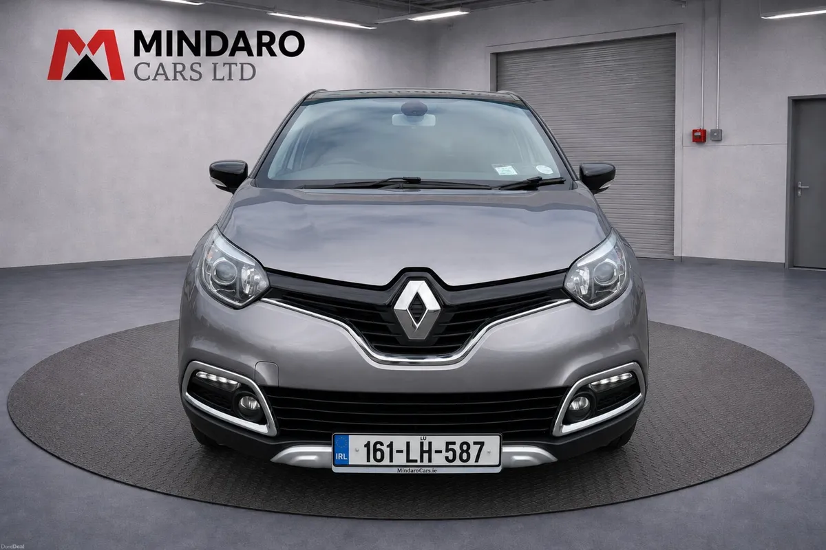 Renault Captur 2016//TOP SPEC//FULL LEATHER - Image 4