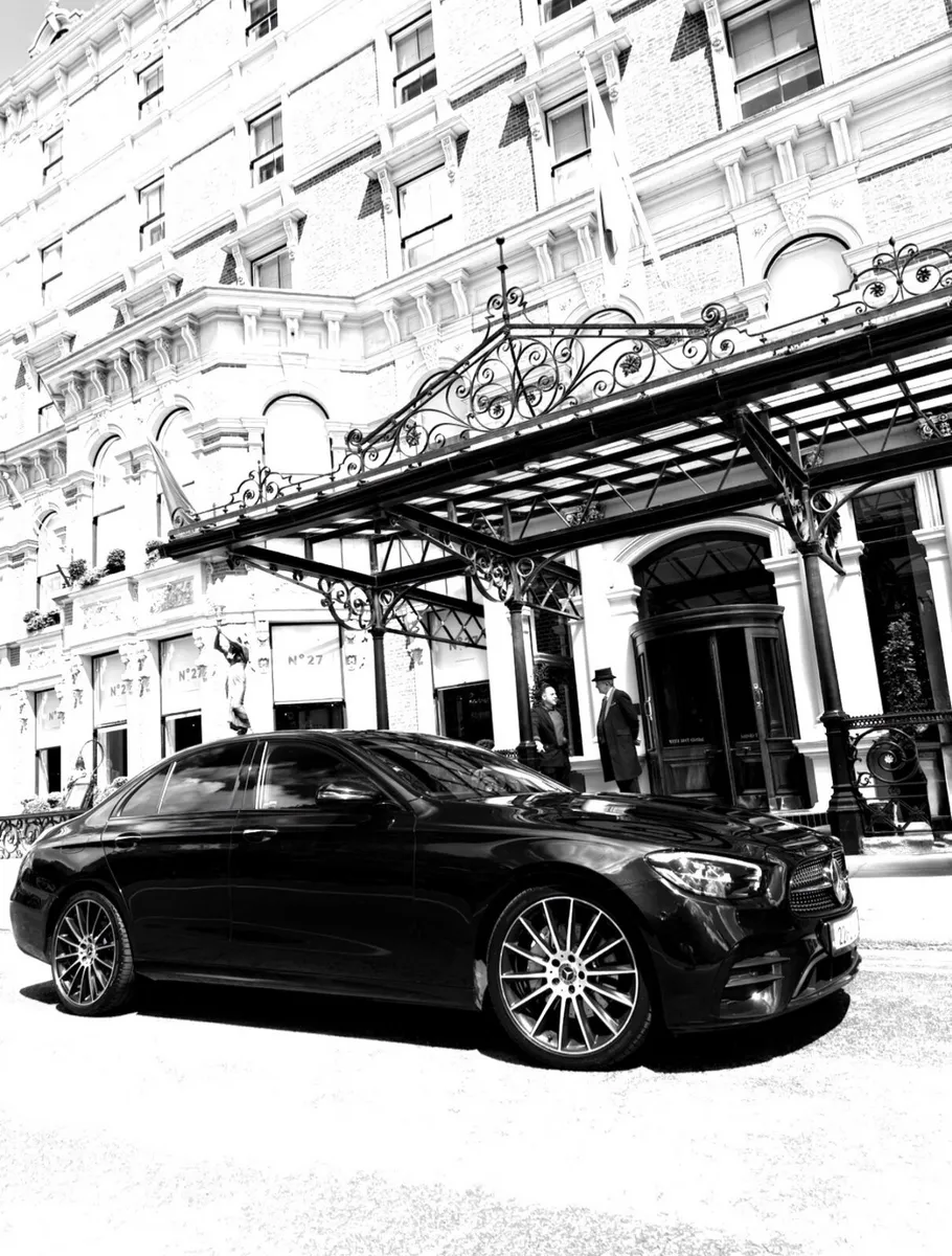 2022 Mercedes E220d AMG Line Premium Plus | Night - Image 2