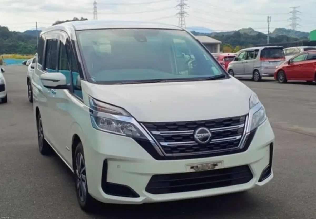 Nissan Serena 8 Seater 2L S-Hybrid Low Milage - Image 1