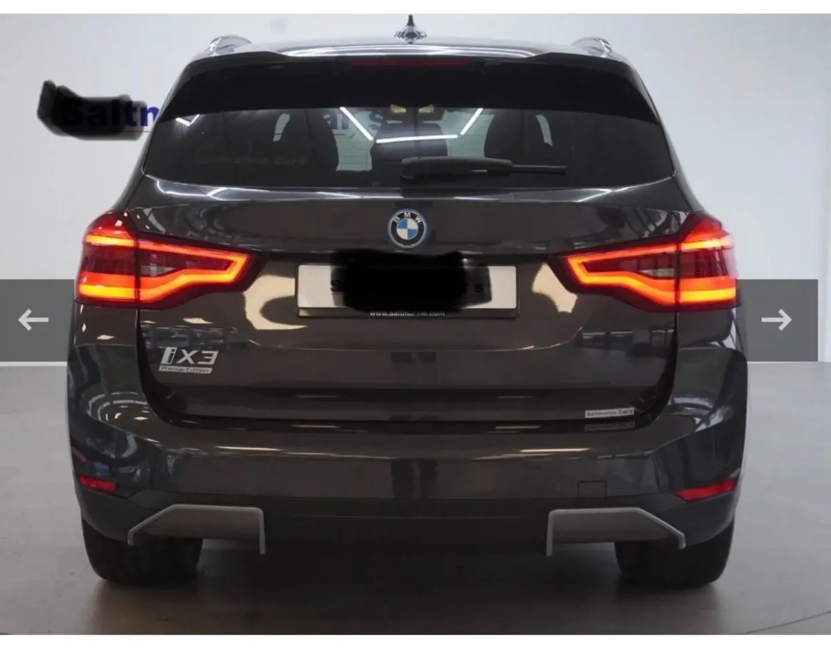 BMW iX3 2022 - Image 2