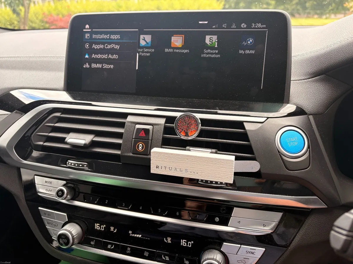 BMW iX3 2022 - Image 4
