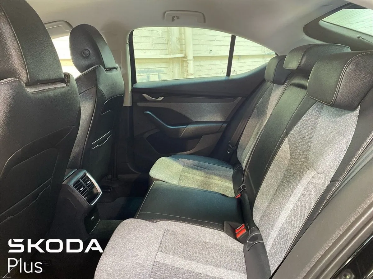Skoda Octavia Selection Plus 2.0TDI 150bhp DSG - Image 5