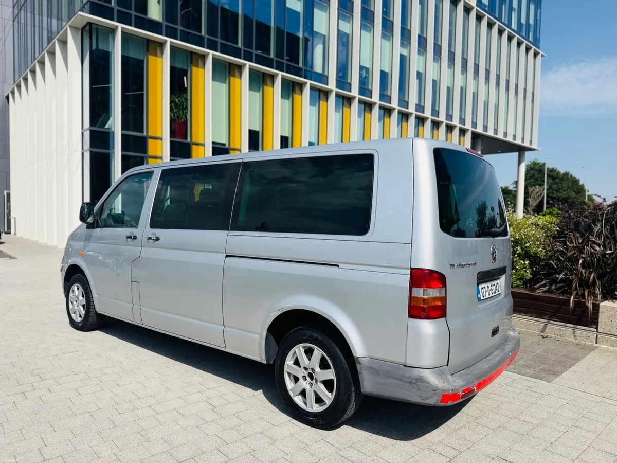 Volkswagen Shuttle Lwb 1.9. - Image 2