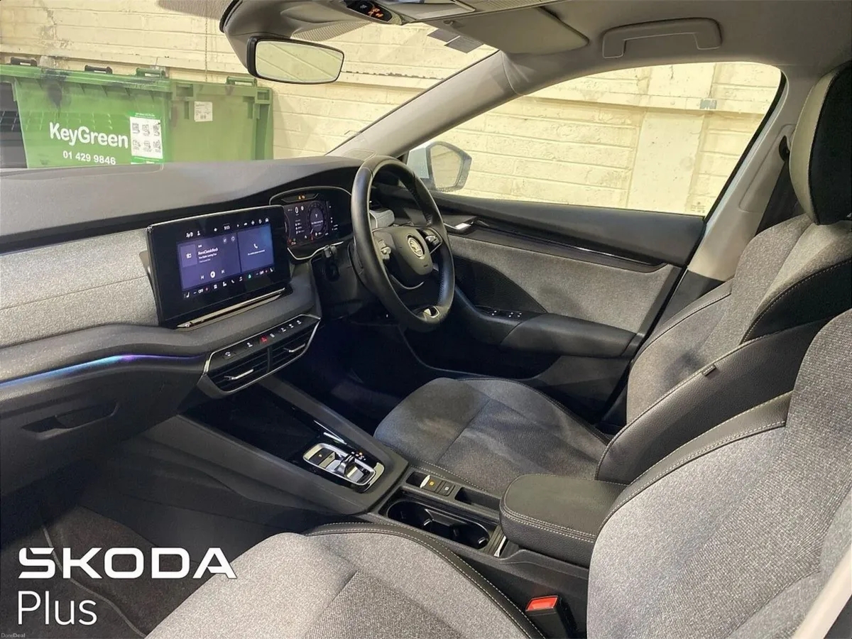 Skoda Octavia Combi Selection + 2.0TDI 150bhp DSG - Image 4