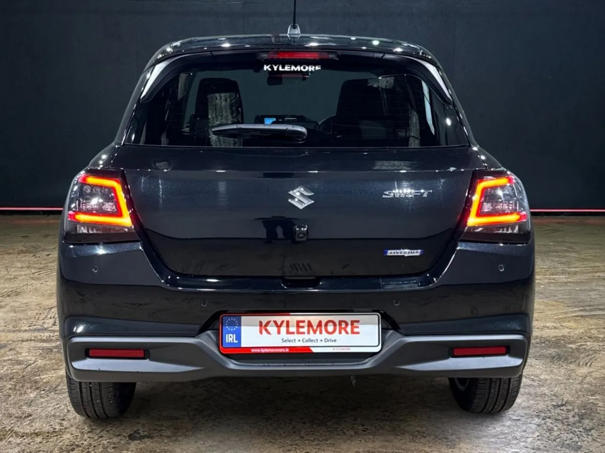 Suzuki Swift 1.2 HYBRID AUTOMATIC - MZ EDITION - U - Image 4
