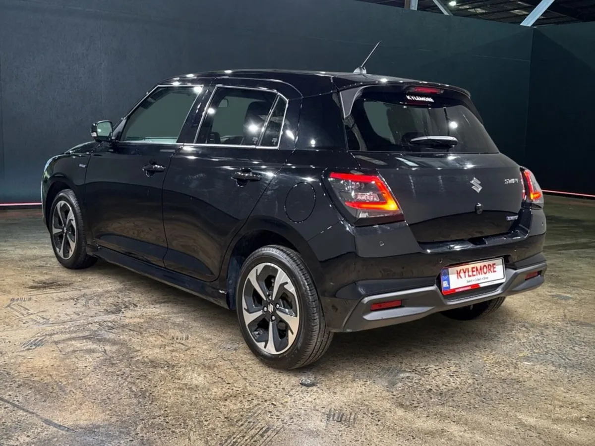 Suzuki Swift 1.2 HYBRID AUTOMATIC - MZ EDITION - U - Image 5