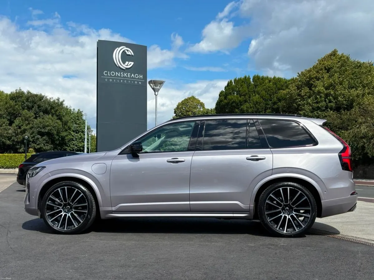 Volvo XC90 T8 ULTRA AWD - Image 4