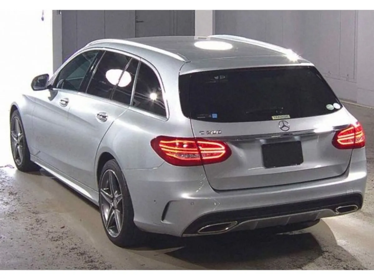 Mercedes-Benz C-Class 2.0 C200 Sport Estate Petrol - Image 3