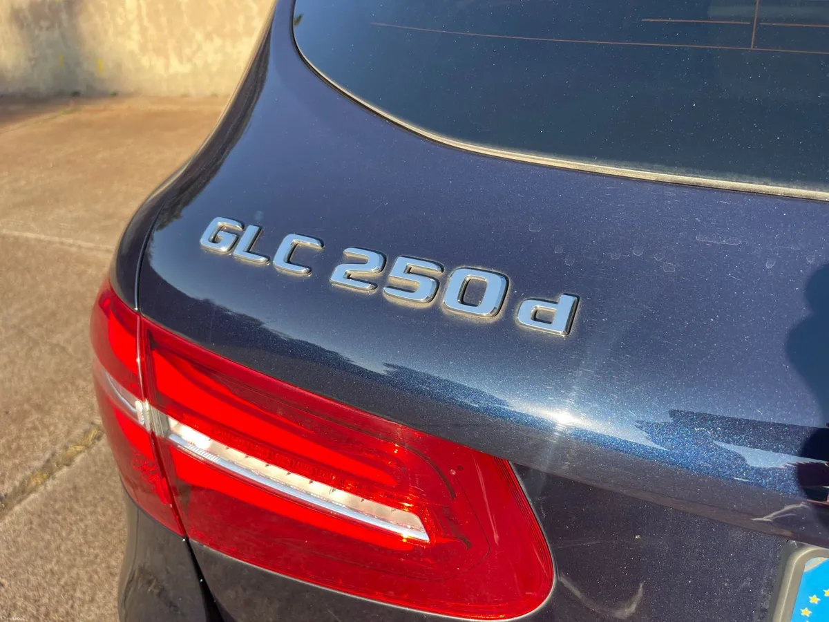 Mercedes-Benz GLC 2018 - Image 6