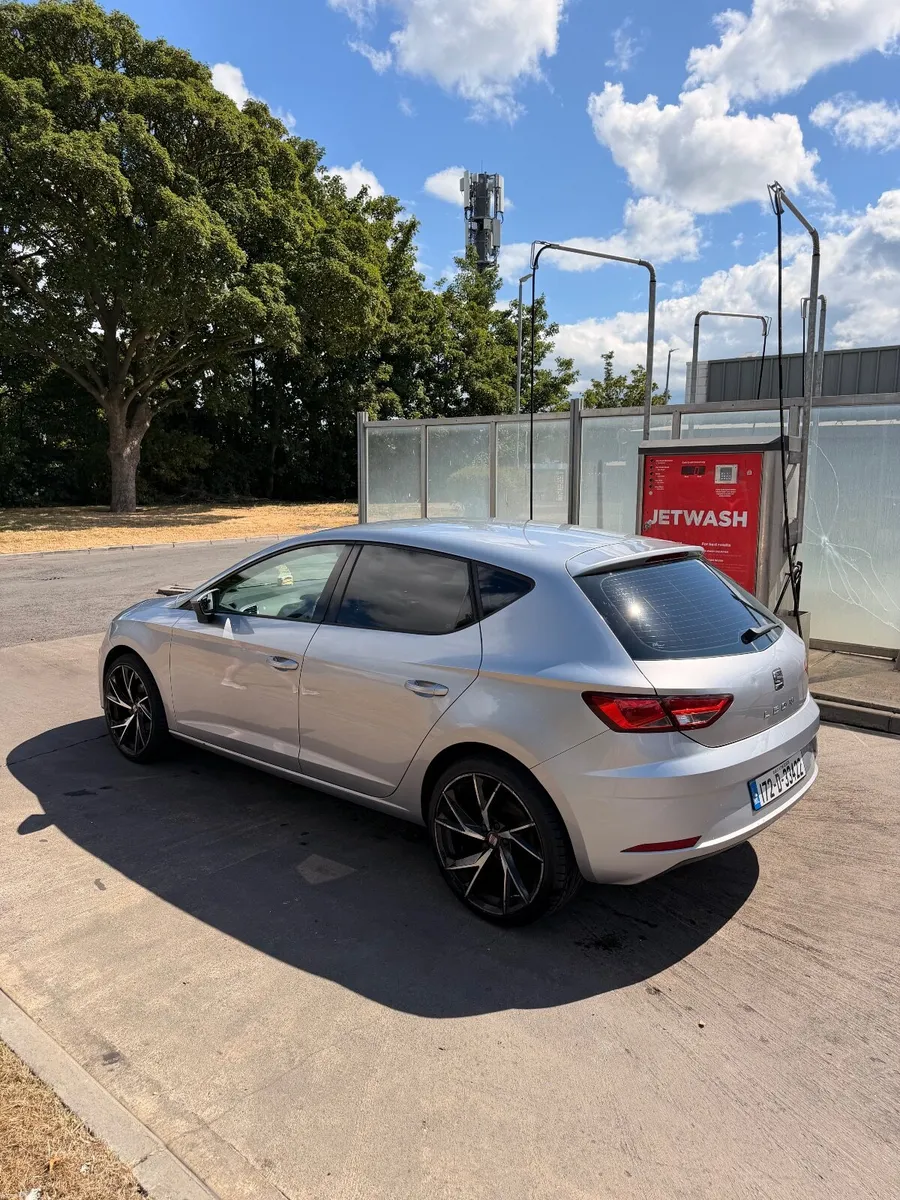 SEAT Leon 2017 - Image 2