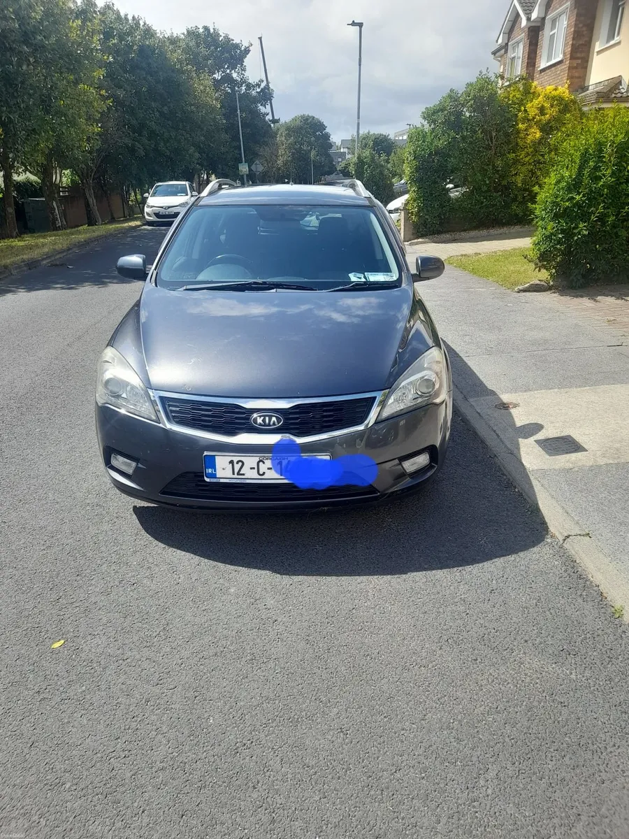 Kia Ceed 2012 - Image 2