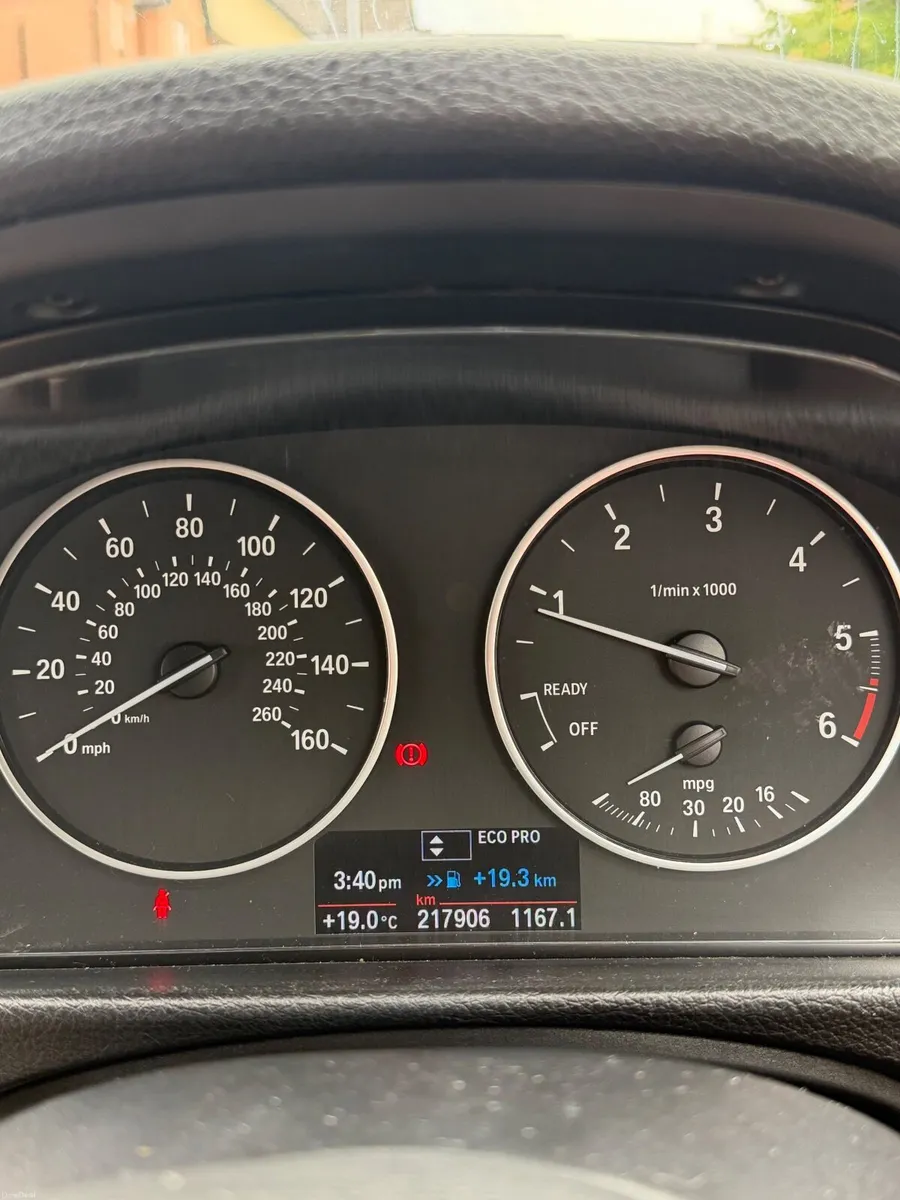 BMW 3-Series 2012 - Image 4