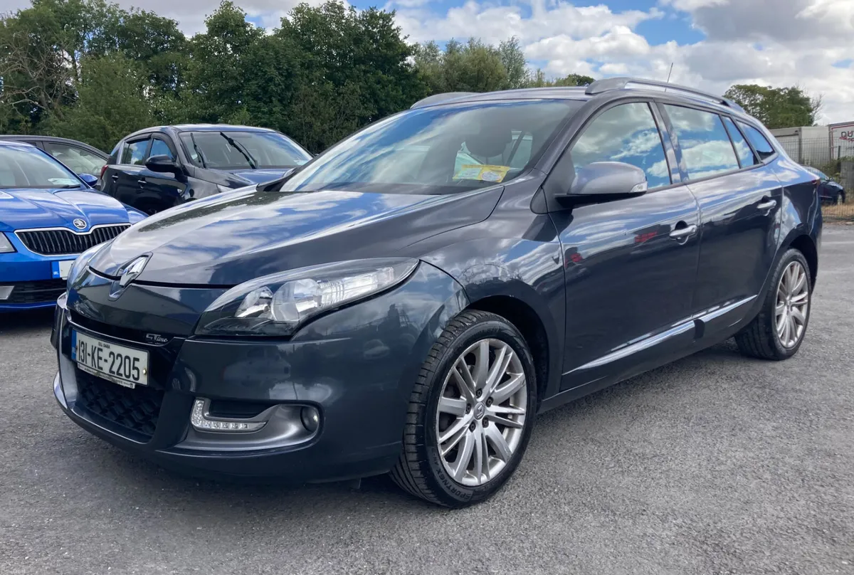 Renault Megane 1.5 DCI 110 GT LINE Estate - Image 2