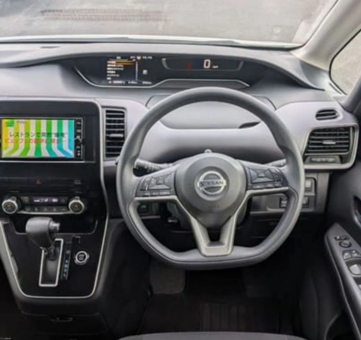 Price reduced 2020 Nissan Serena 8 Seater 2L Hybrid Excellent Condition - Image 5