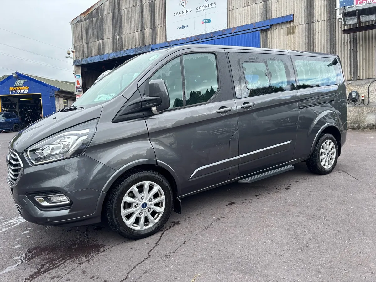 Ford Tourneo Custom 8 seater LWB - Image 3