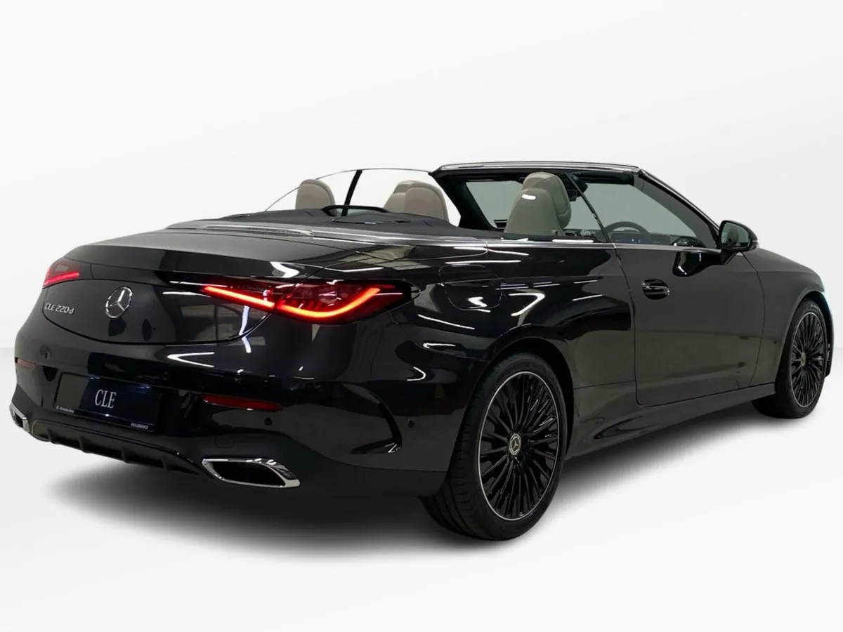 Mercedes-Benz CLE CLE 220D CABRIOLET AMG LINE + - Image 3