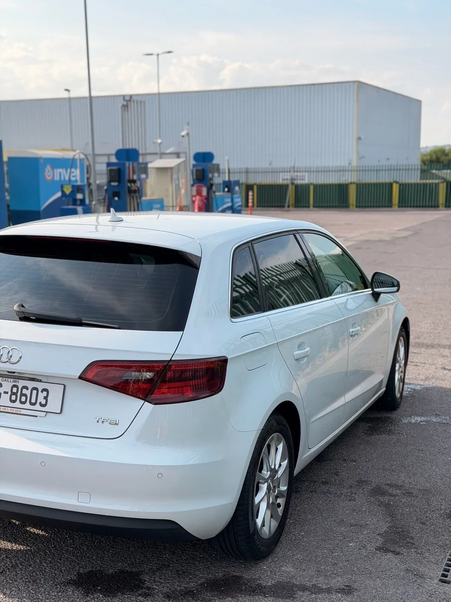 Automatic Audi A3 hatchback - Image 2