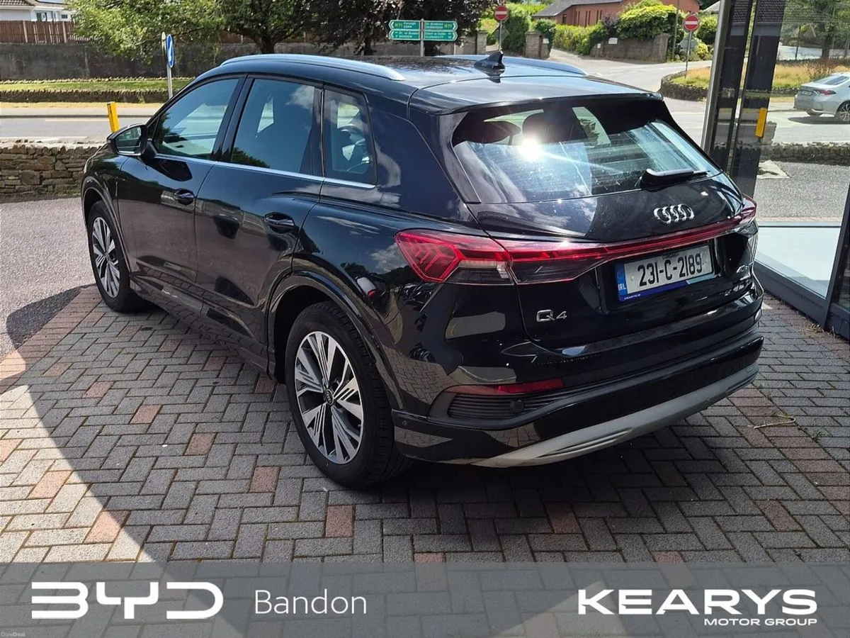 Audi e-tron 55 quattro Sport - Image 4