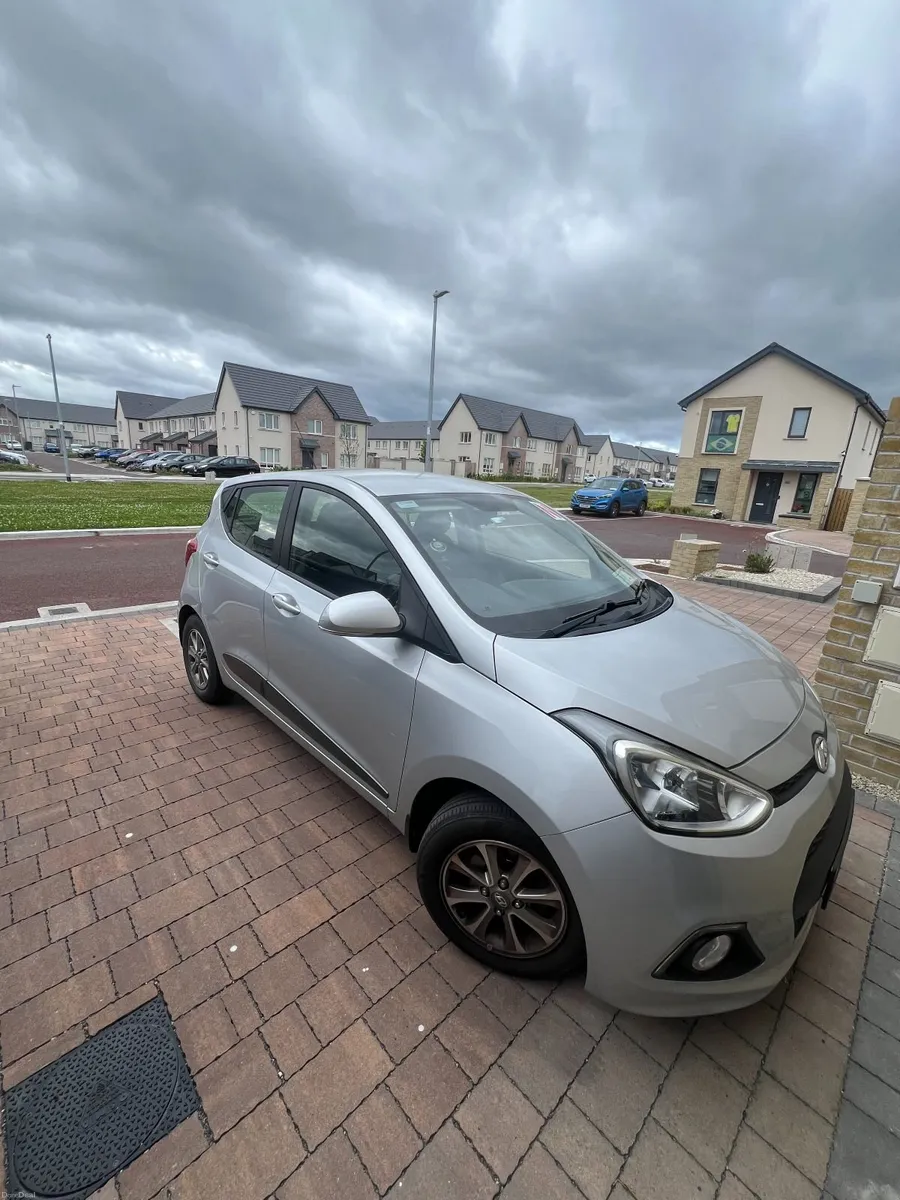 Hyundai i10 2016 Deluxe Edition - Image 1
