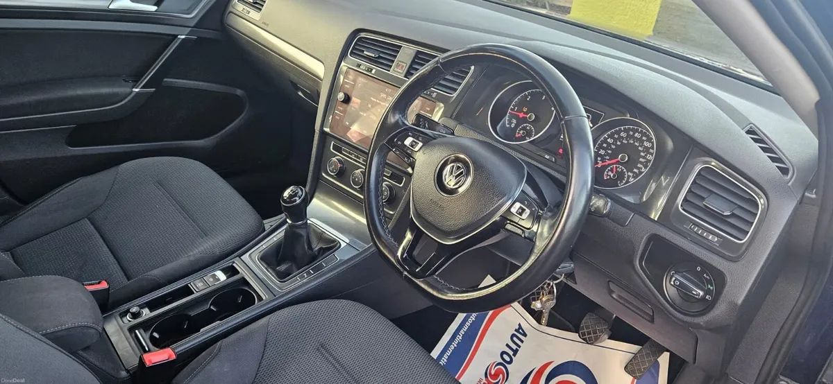 Car - Image 3