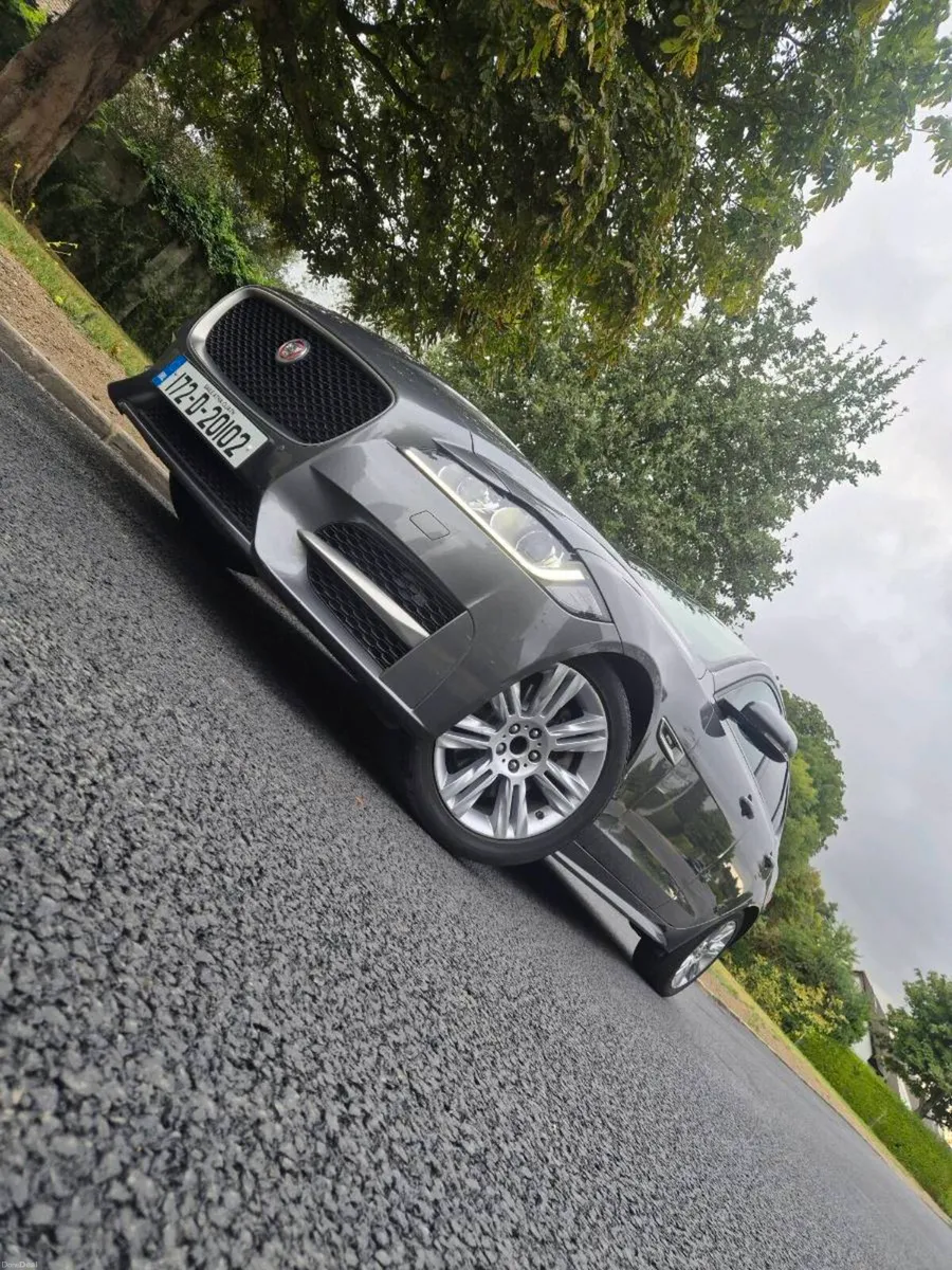 Jaguar XF Sport, LOW MILAGE, lady owner, - Image 4
