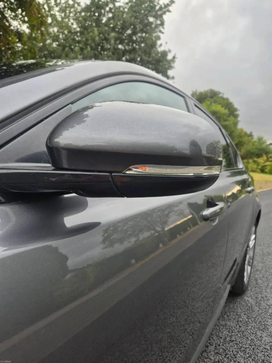 Jaguar XF Sport, LOW MILAGE, lady owner, - Image 6