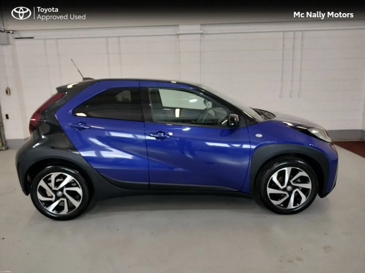 Toyota Aygo X DESIGN LOW KMS - Image 2