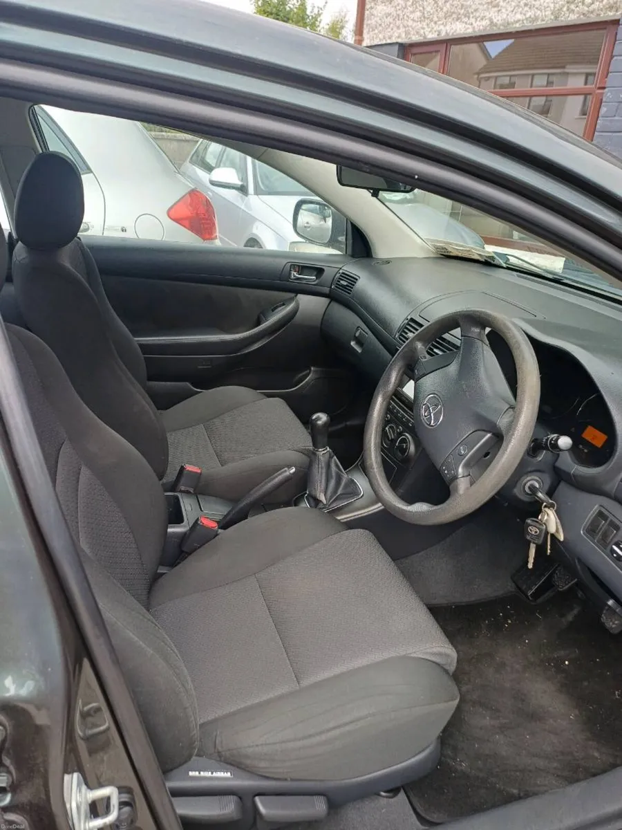 Toyota Avensis 1.6 NCT 2/ 27 - Image 6