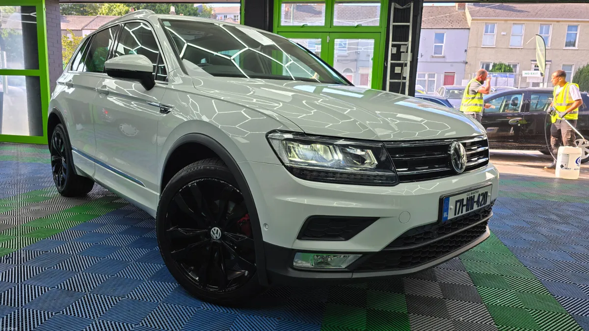 Volkswagen Tiguan 2017 R-Line NCT, WARRANTY - Image 2