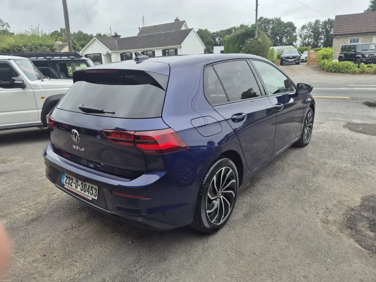 2023 VOLKSWAGEN GOLF TDI ONLY 8KMS - Image 5