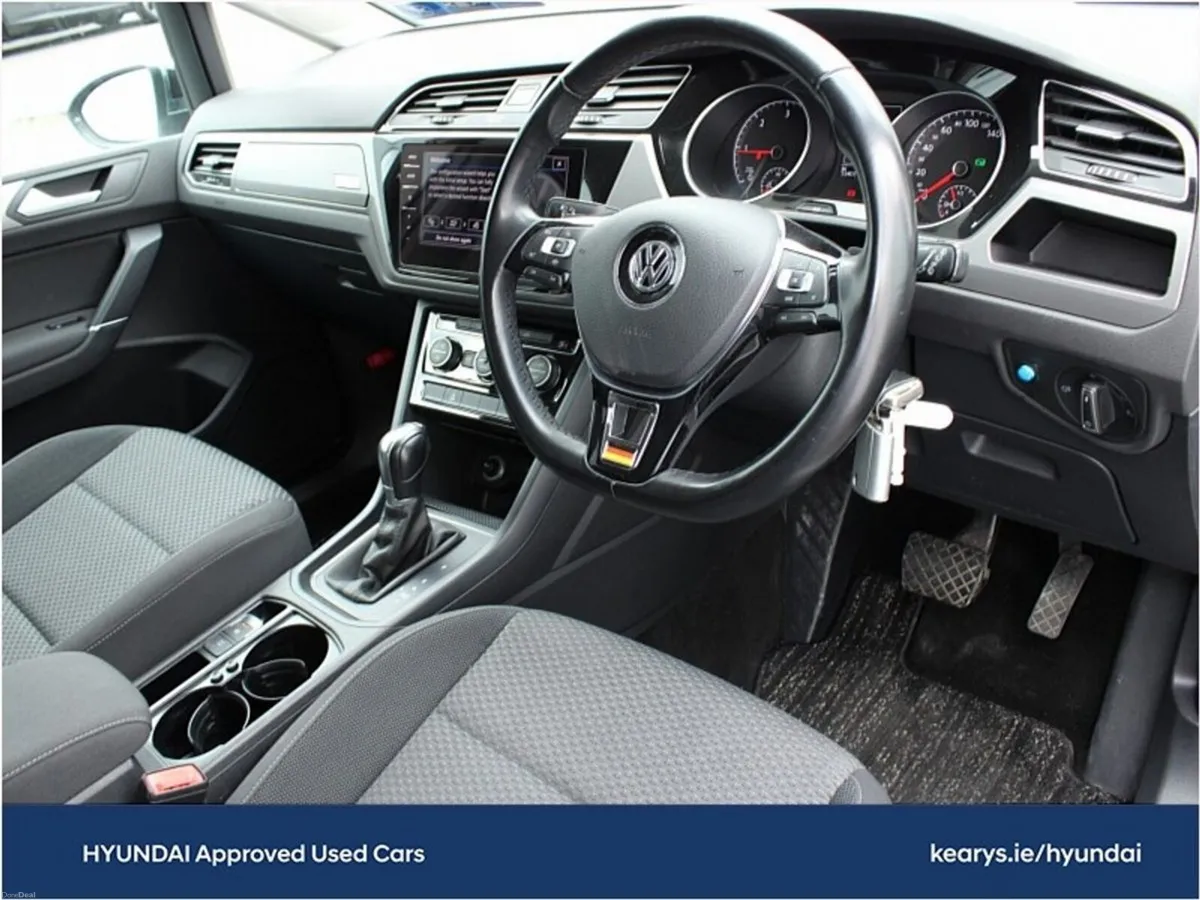 Volkswagen Touran FINANCE ARRANGED - - Image 6