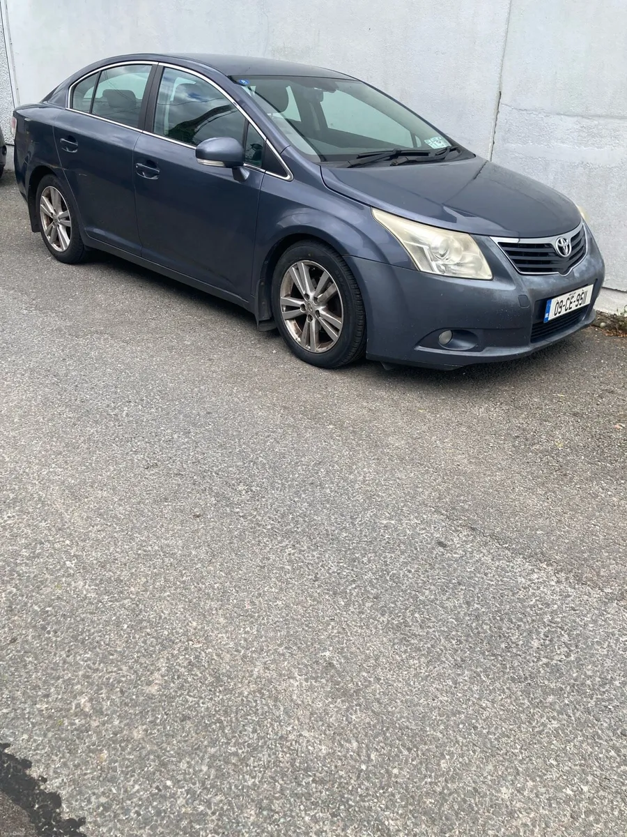 2009 Toyota Avensis T4 - Image 1