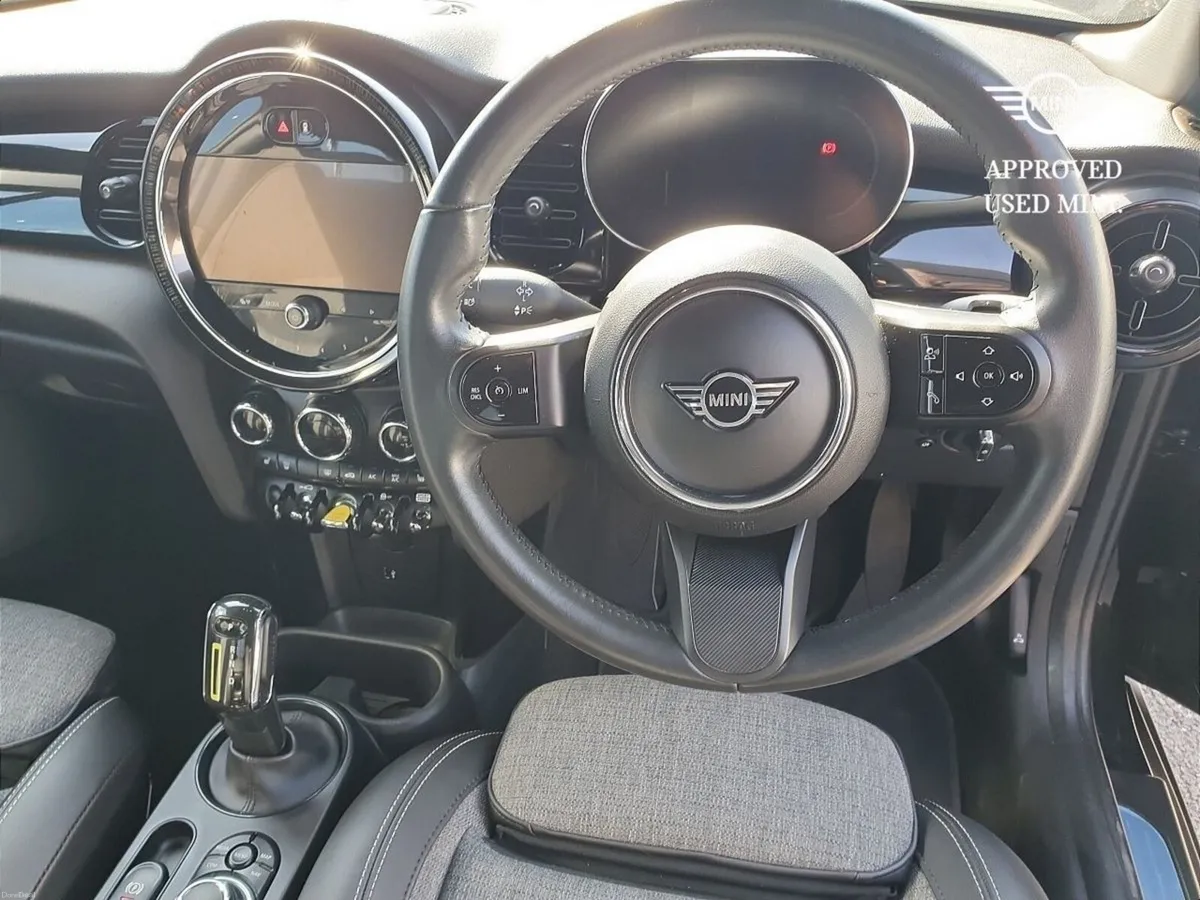 Mini Cooper Electric Level 2 - Image 5