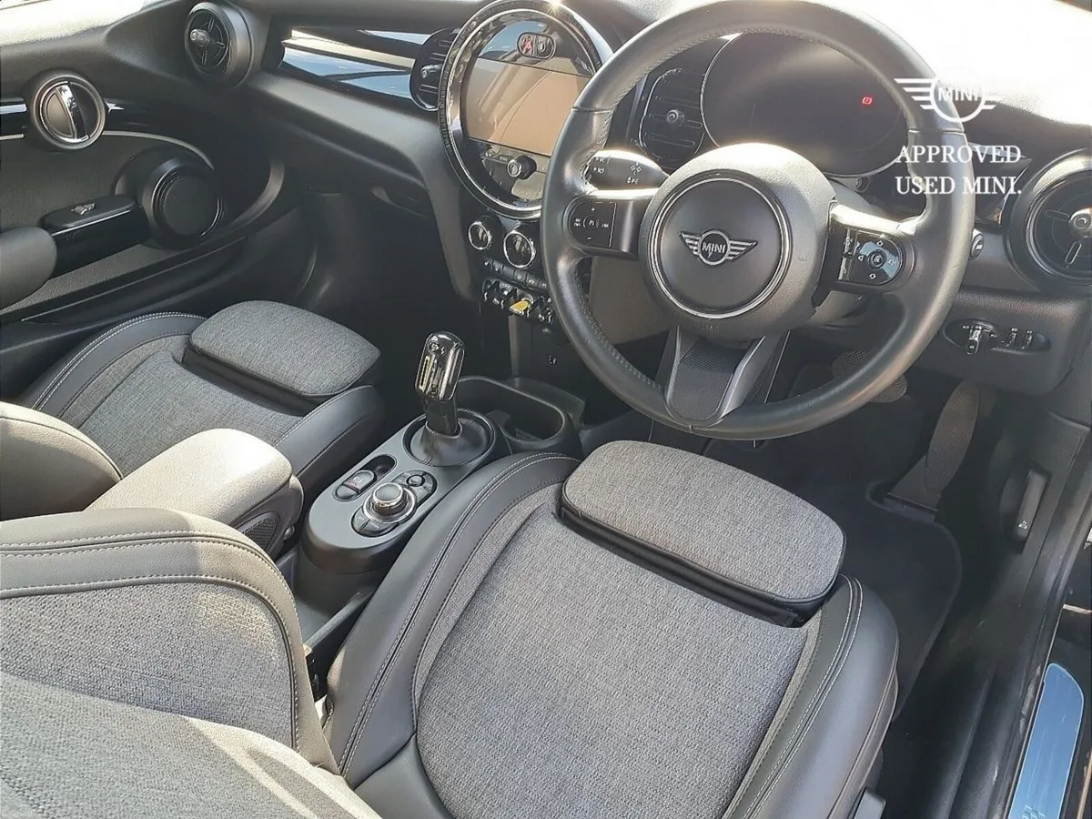 Mini Cooper Electric Level 2 - Image 6