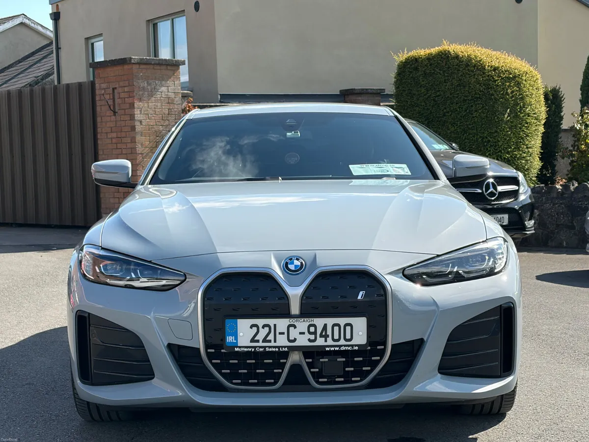 221 BMW i4 M-Sport E-Drive 40 - Image 2