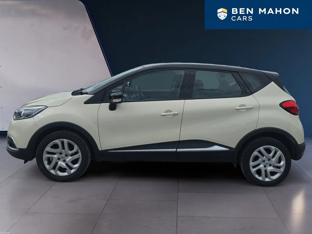 Renault Captur Expression Plus - Image 2