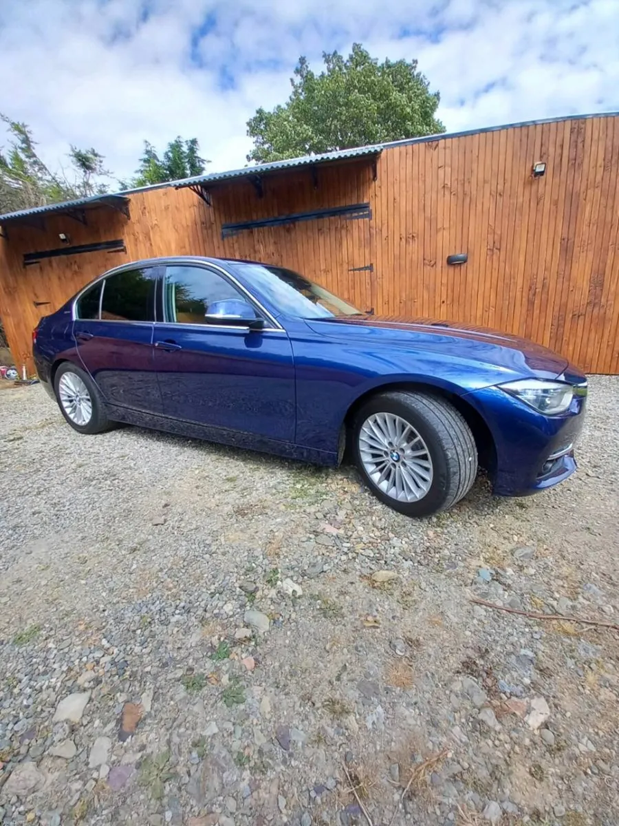 BMW 330E 2017. ONLY 19100KMS - Image 1