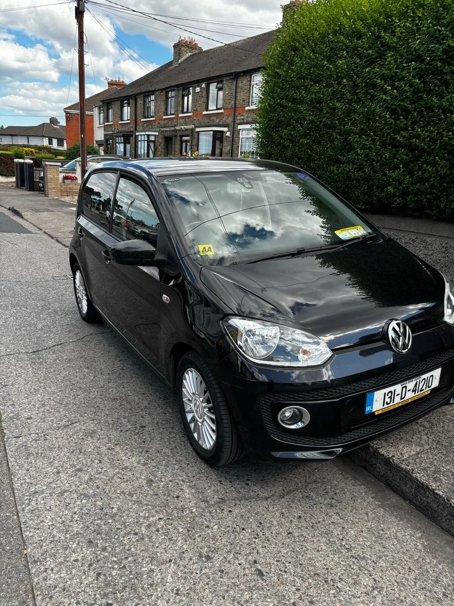Volkswagen UP! - Image 1