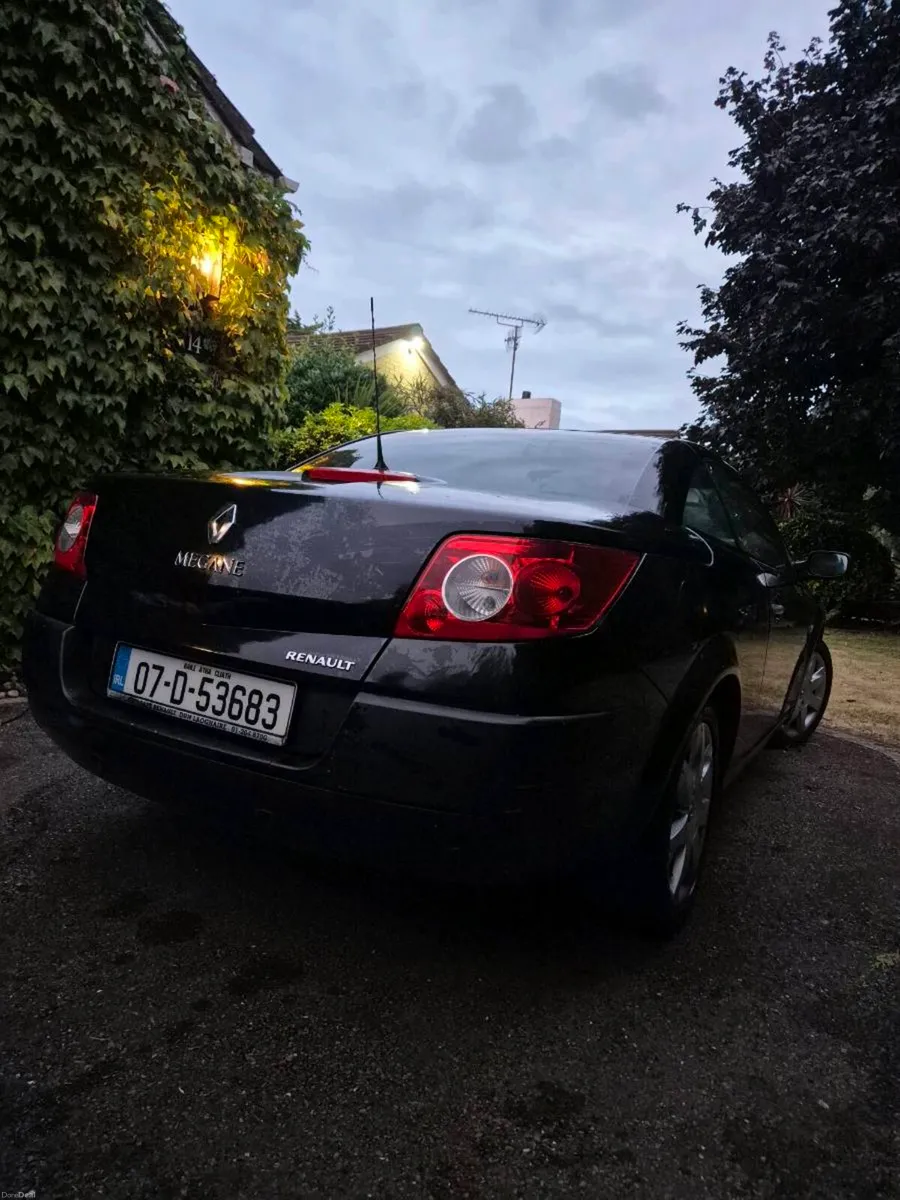 Renault Cabrio Low milage, leather, convertible - Image 4
