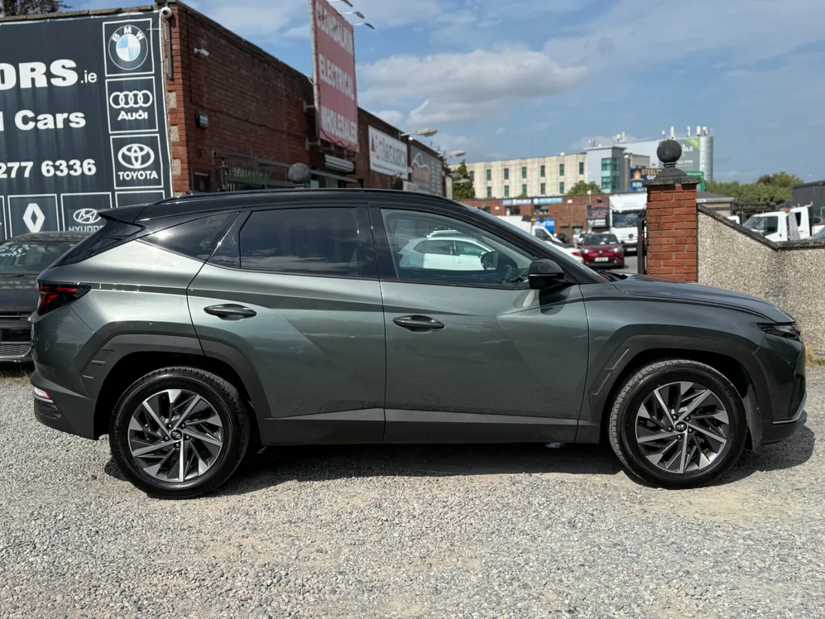 2023 Hyundai Tucson 1.6 EXECUTIVE TWO TONE - Image 2