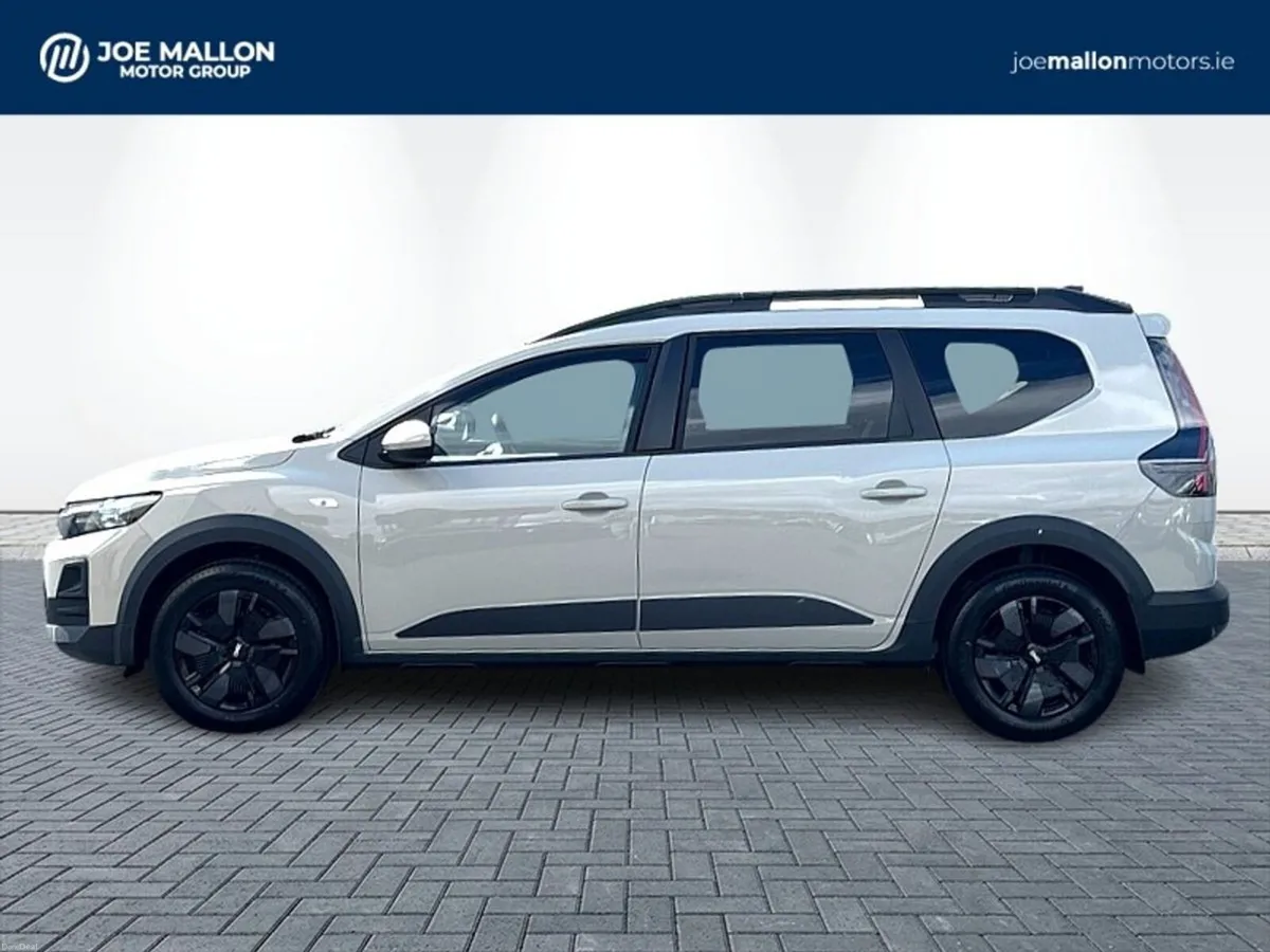 Dacia Jogger HEV 155 Expression Auto - Image 4