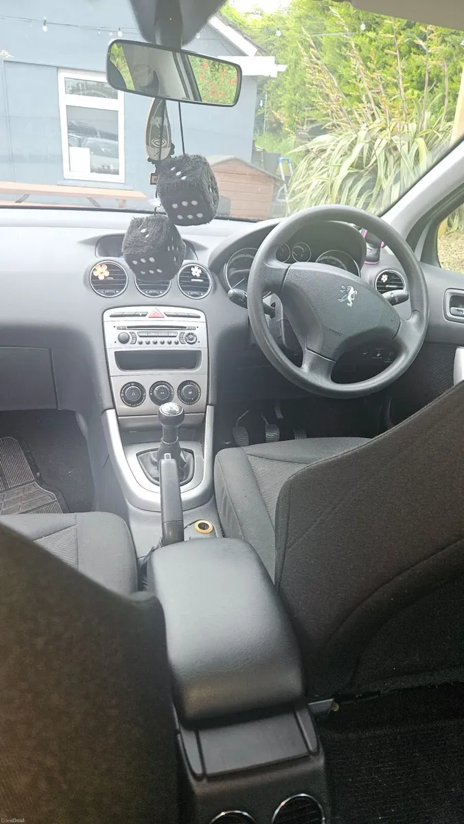 Peugeot 308 2008 - Image 4