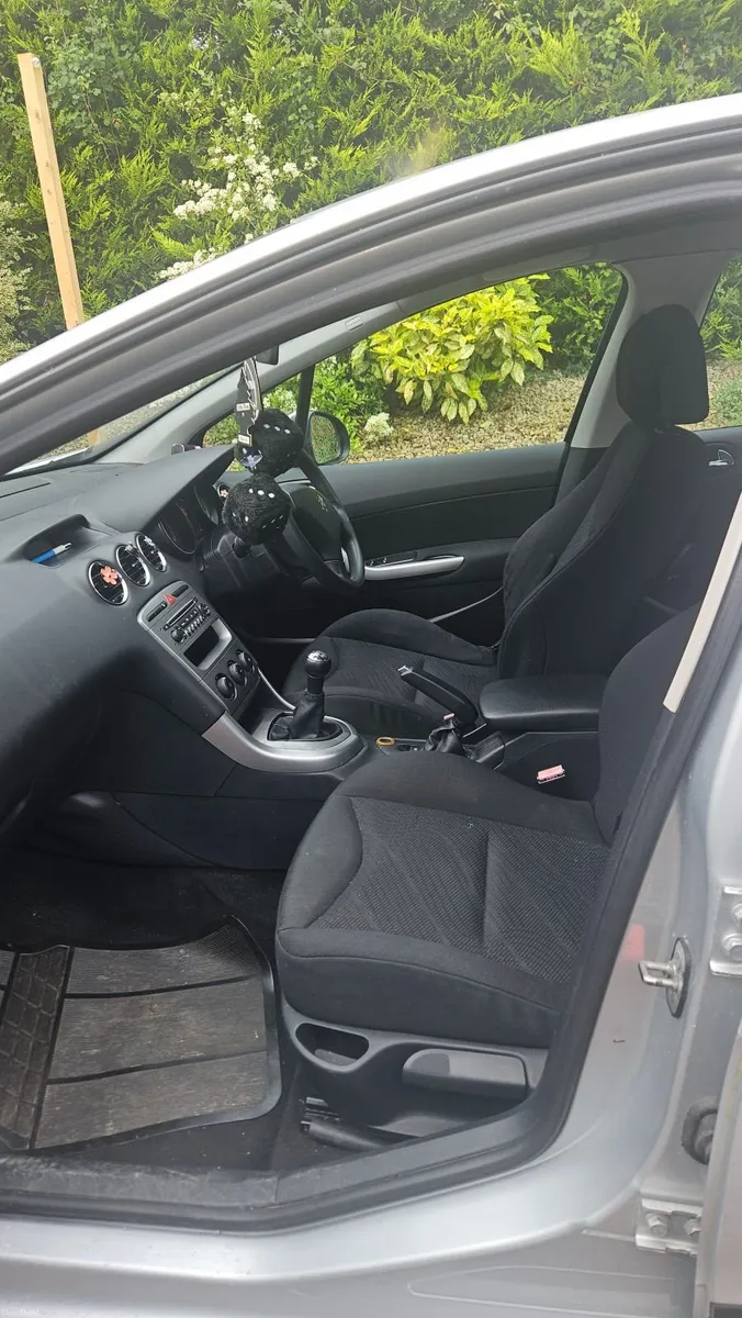 Peugeot 308 2008 - Image 5