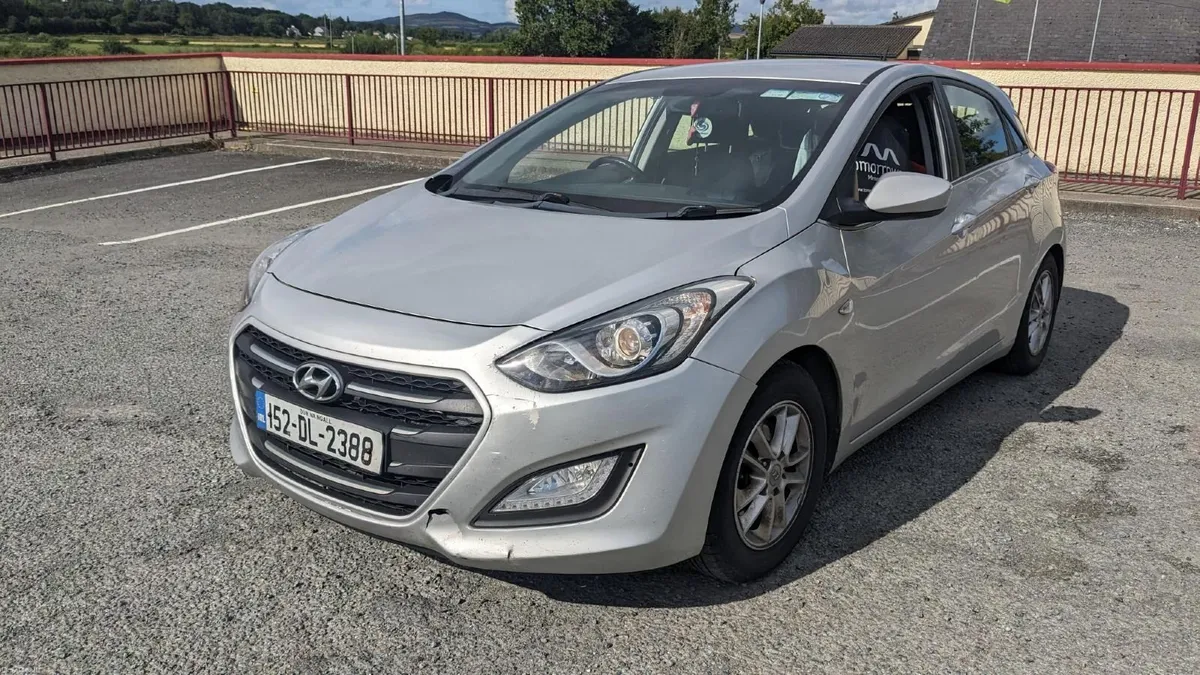 Hyundai i30 1.6 Diesel Deluxe 152 - Image 4